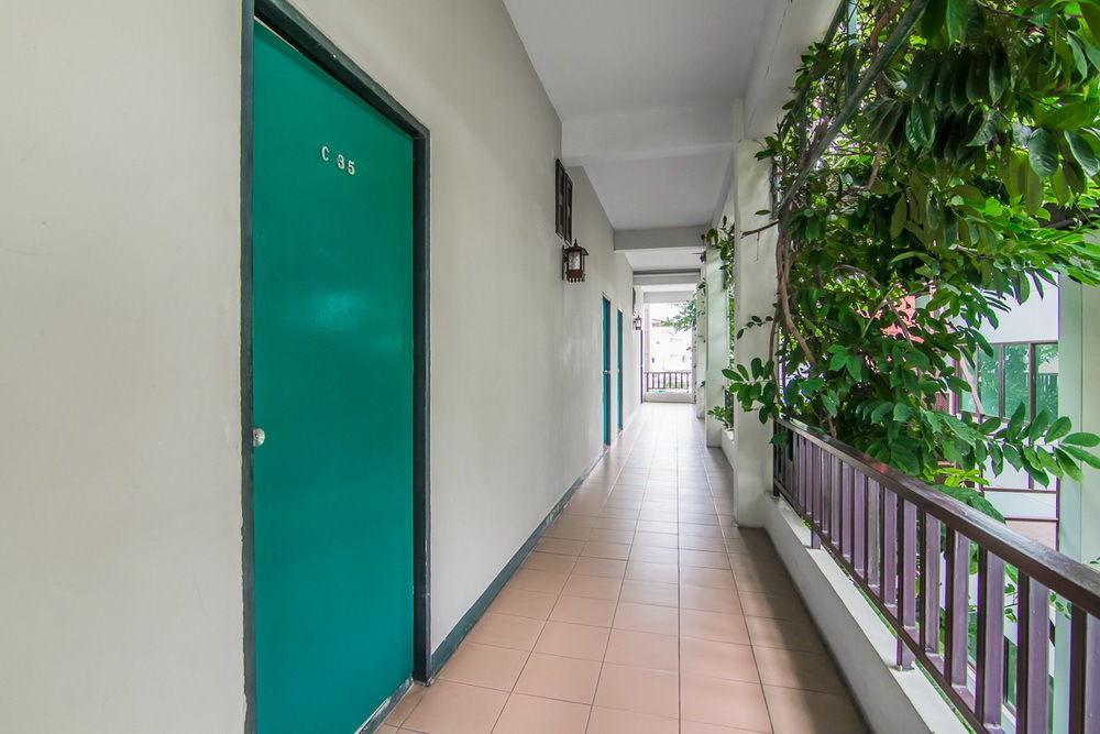 Sutus Court 3 Hotel Pattaya Bagian luar foto