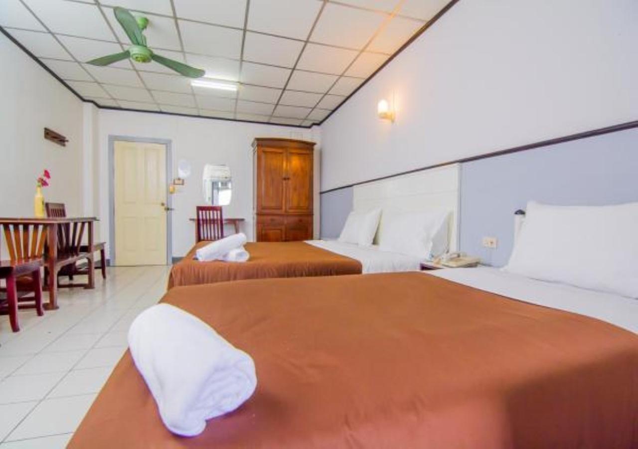 Sutus Court 3 Hotel Pattaya Bagian luar foto